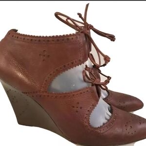 Women's Brown Lace-Up Wedge Shoes